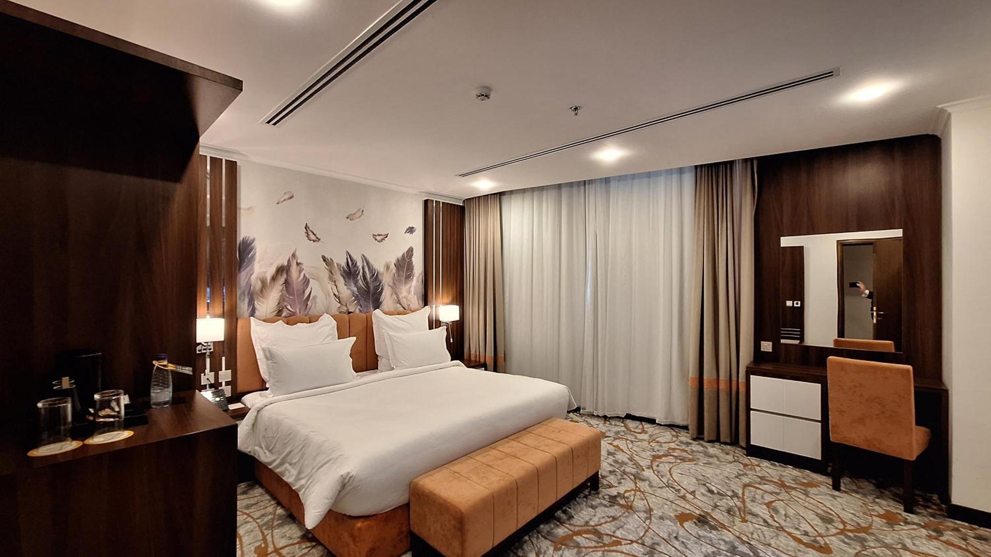 Tulip Plaza By Lpc Hotels & Resorts Ḩafar al Bāţin المظهر الخارجي الصورة