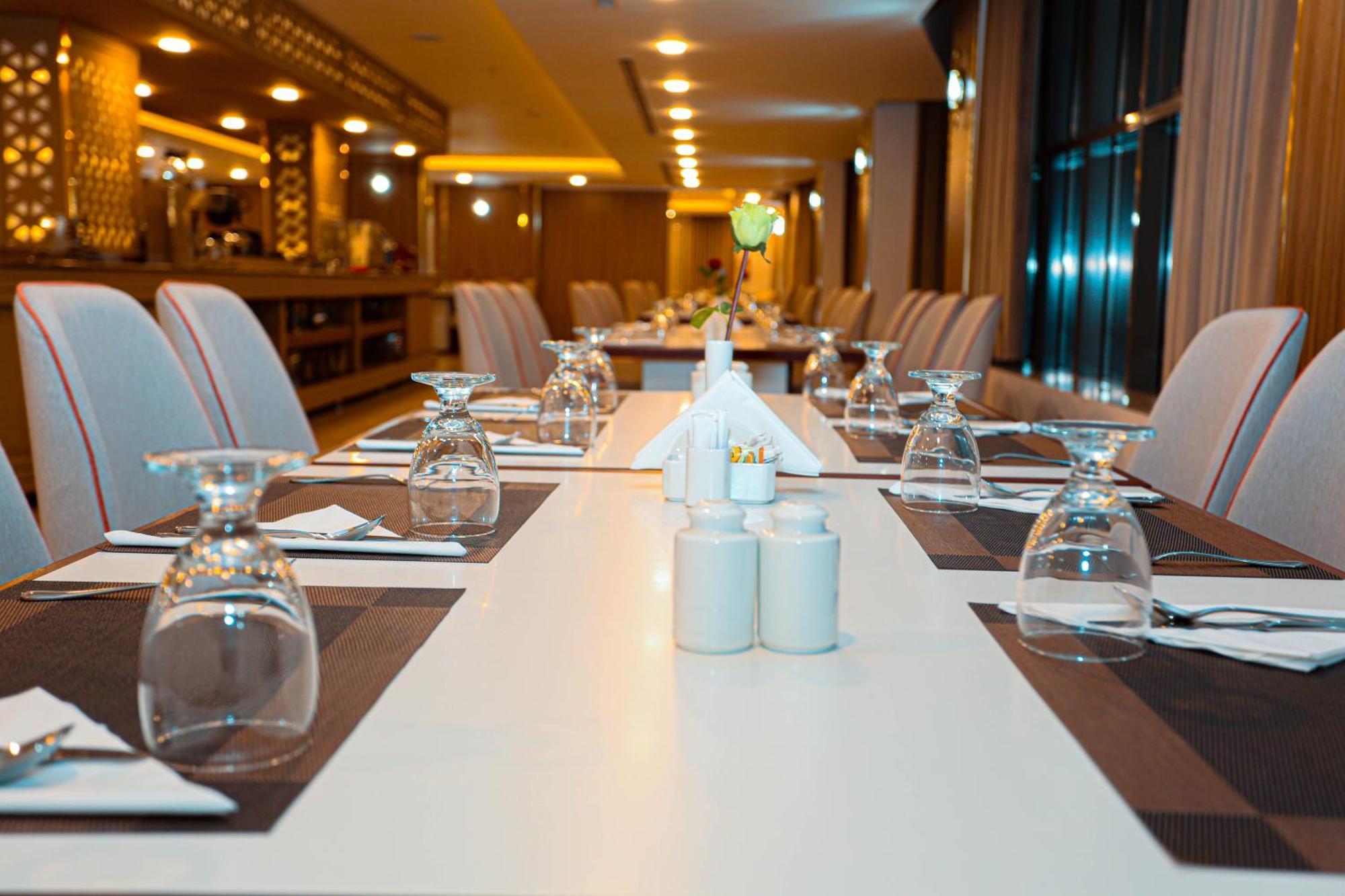 Tulip Plaza By Lpc Hotels & Resorts Ḩafar al Bāţin المظهر الخارجي الصورة